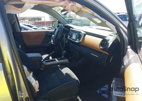 2018 Toyota Tacoma Sr5 V6 z USA, uszkodzony, nr VIN 5TFAZ5CN8JX054363